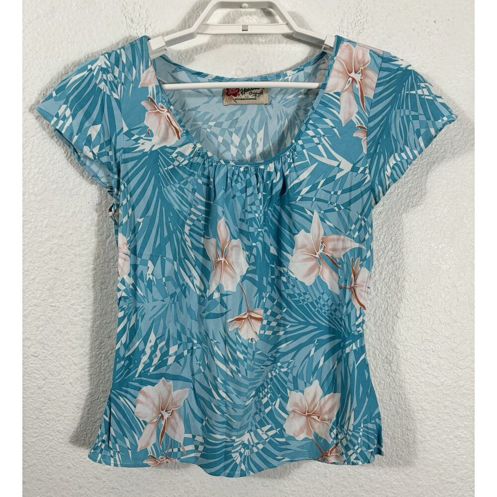 Hilo Hattie Hawaiian Shirt Womens Size XS Blue Floral‎ Rayon Short Sleeve